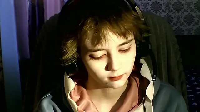 Angels_corner's cam snapshot