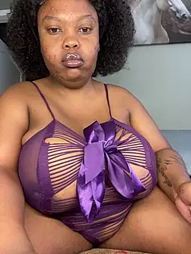 Busty-Sweetheart's cam snapshot