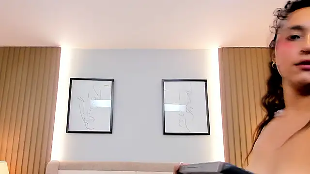 irene_lopes's cam snapshot