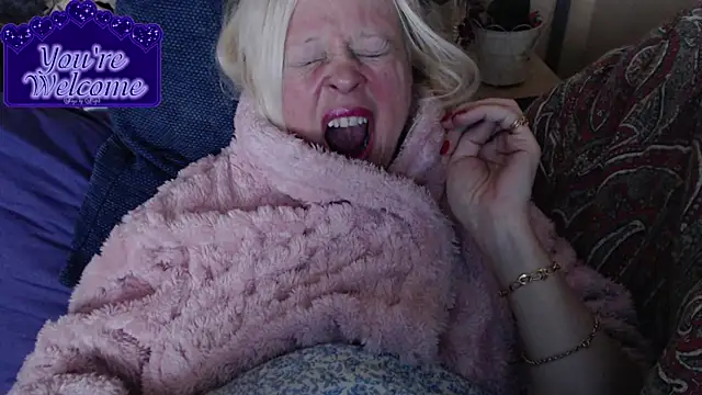 martachatte's cam snapshot