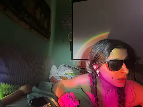 Kaaaya69's cam snapshot