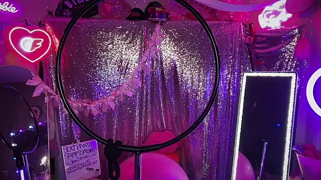 bimbotwerkqueen's cam snapshot