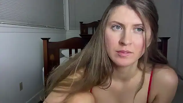 YUMIandbigWOLF live sex cam