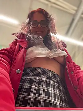 NataKitten live sex cam