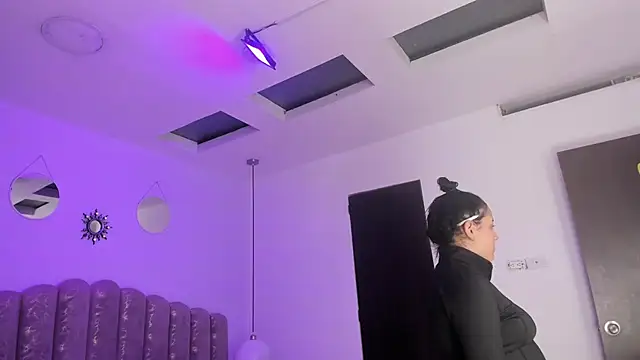 Amy_Ferreira's cam snapshot