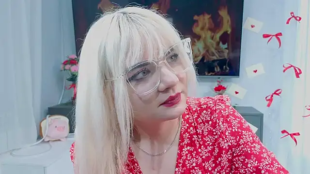 TawandaKerst's cam snapshot