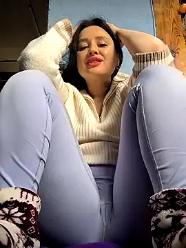 KikiXRed live sex cam