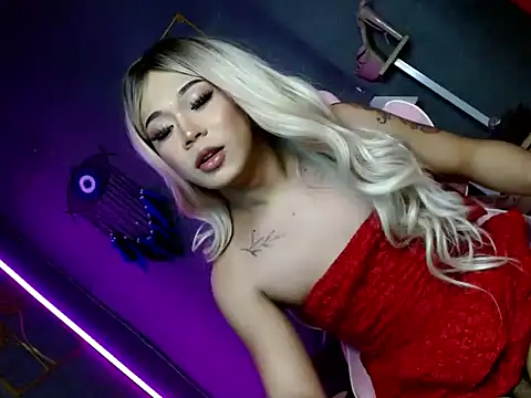 slutty_lauraxxx live sex cam