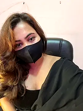 Bristy- live sex cam