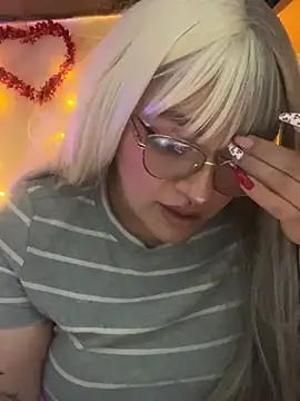 Sophia_Weest99 live sex cam