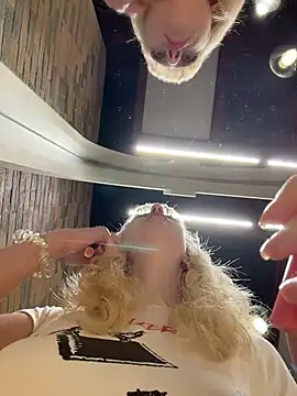 RonnieKiss's cam snapshot