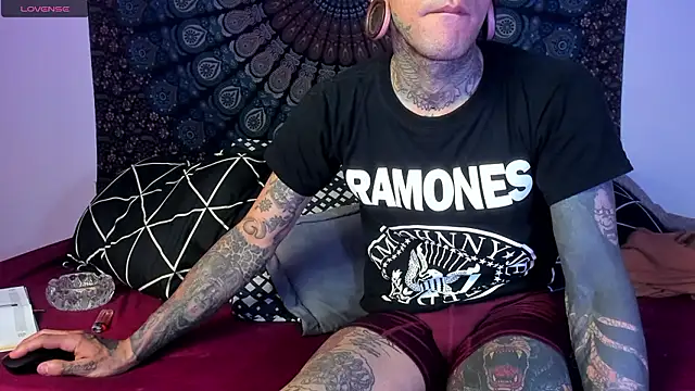 cleoo_jhonny live sex cam