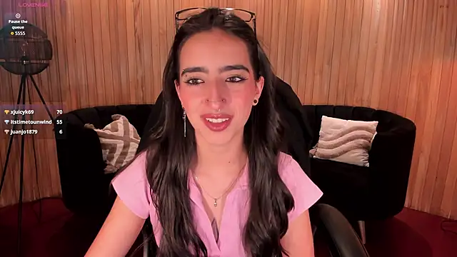 LarisaSmirnov's cam snapshot