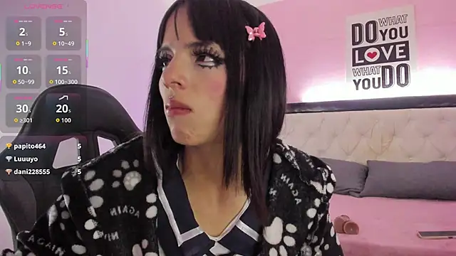 Barbieteeen's cam snapshot