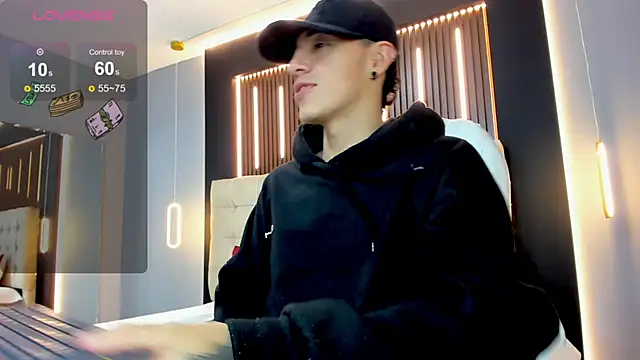 Lobo_17_'s cam snapshot