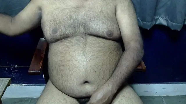 hairysubcub_70's cam snapshot