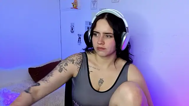 Emily_Lindey's cam snapshot