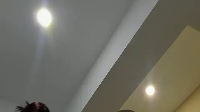 Emma_Hearts live sex cam