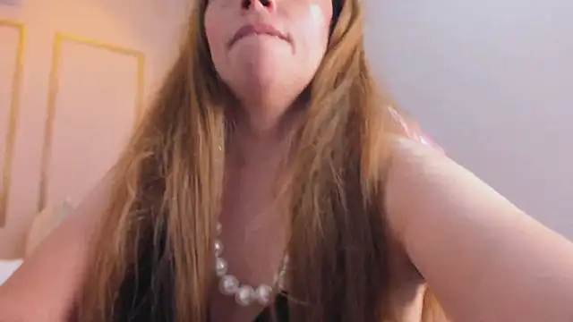 PerlaPreciosa's cam snapshot