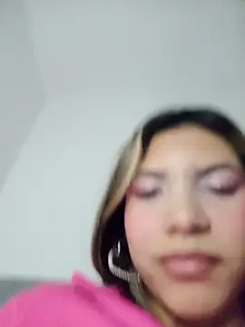 Sweetprouble_17 live sex cam