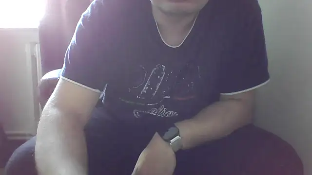 YakisikliSikici live sex cam