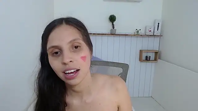 SugarBlanc's cam snapshot