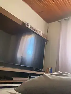 OfficialMineirinho live sex cam