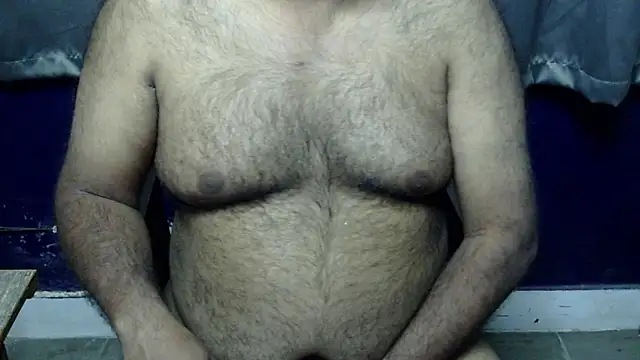 hairysubcub_70 live sex cam