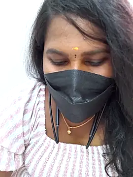 Tamil_flowergril's cam snapshot