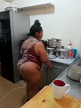 MONSTERTITS44DDD's cam snapshot