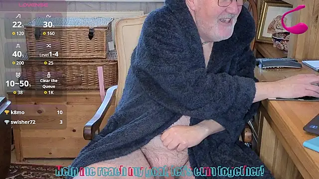 Adamdaddybear live sex cam