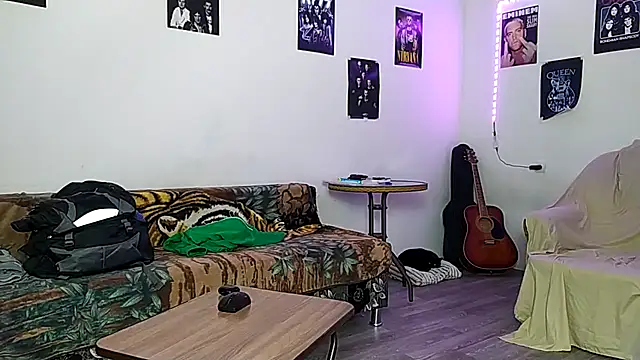 Huntall77 live sex cam