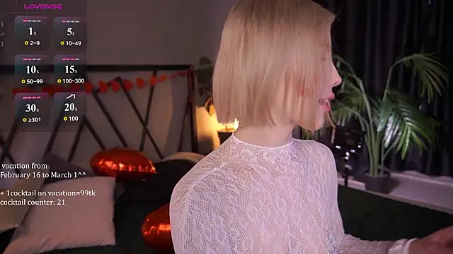 LindaThacker live sex cam