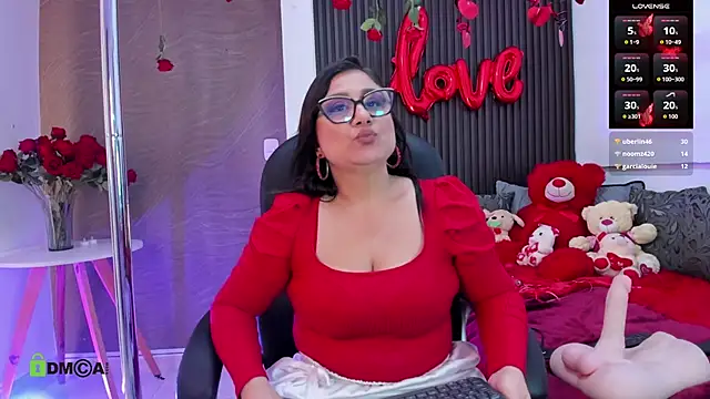 alahia_mellers live sex cam