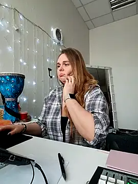 Juicy_PeachLux's cam snapshot