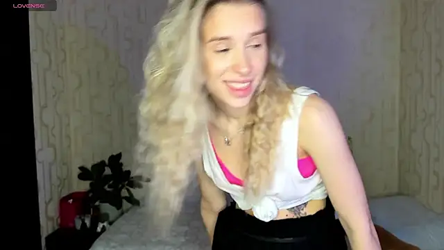 Elysia_kiss's cam snapshot