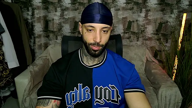 MasculineGuy99 live sex cam