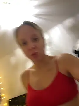 LikaCat live sex cam