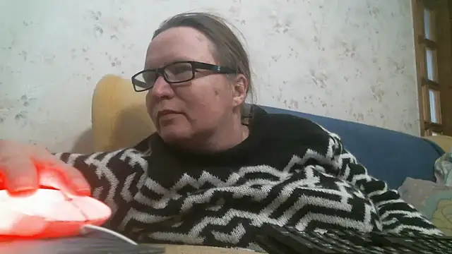 Isolda25's cam snapshot