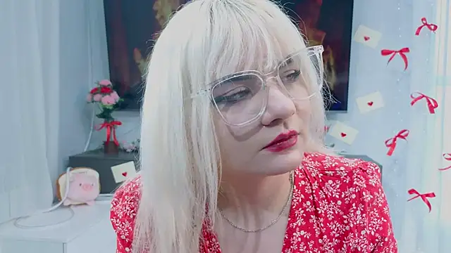 TawandaKerst's cam snapshot