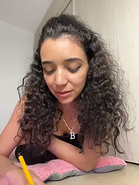 uniquerossie's cam snapshot