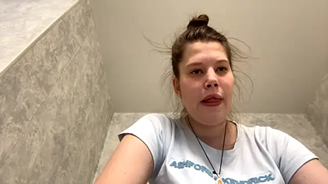 Lunexia_Kysstoria's cam snapshot