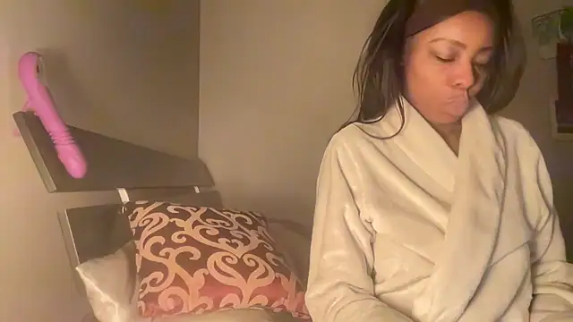 Peachyz69's cam snapshot