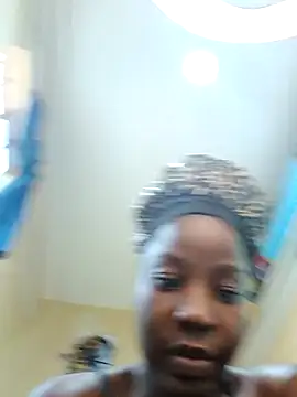 Sweetcamilladorah780's cam snapshot