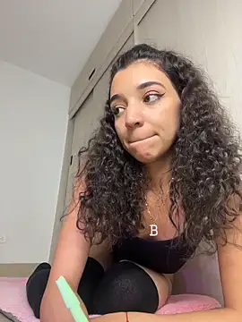 uniquerossie's cam snapshot