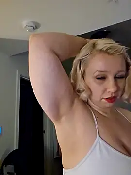 VirginDaisy's cam snapshot