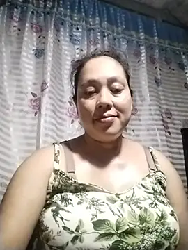 May_Bombs's cam snapshot