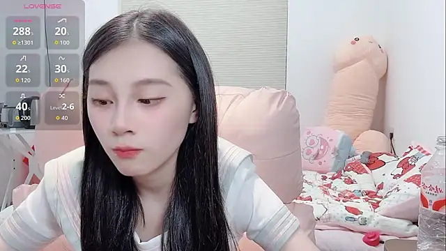 lris-Beauty live sex cam