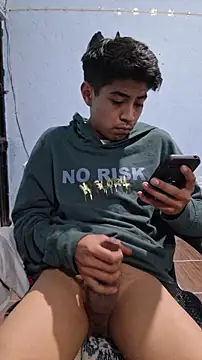 666Daemon666's cam snapshot