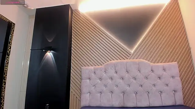 MihaCarther's cam snapshot